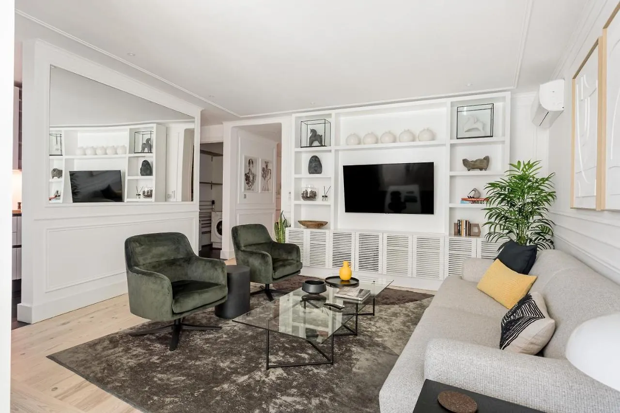 Апартаменты Joivy Stunning Flat Near Liberdade Avenue Лиссабон